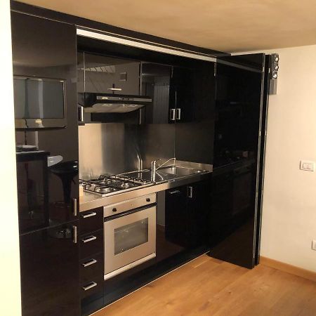 La Casina In Burlamacchi Milan Bagian luar foto