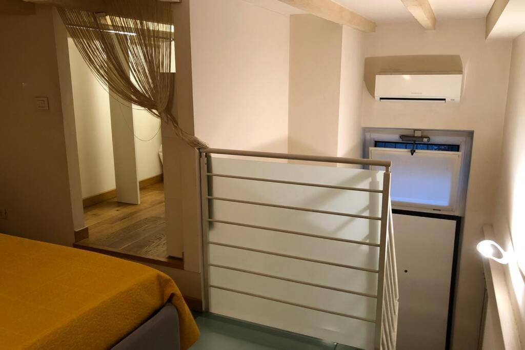 La Casina In Burlamacchi Milan Bagian luar foto