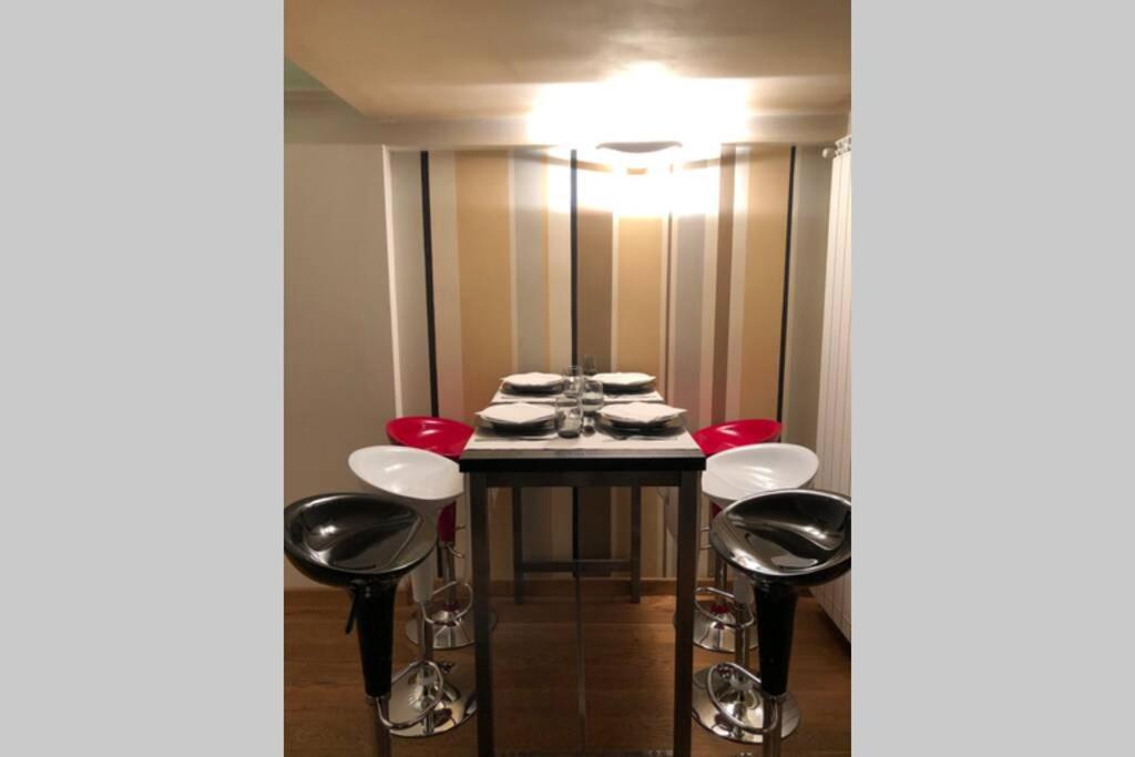 La Casina In Burlamacchi Milan Bagian luar foto