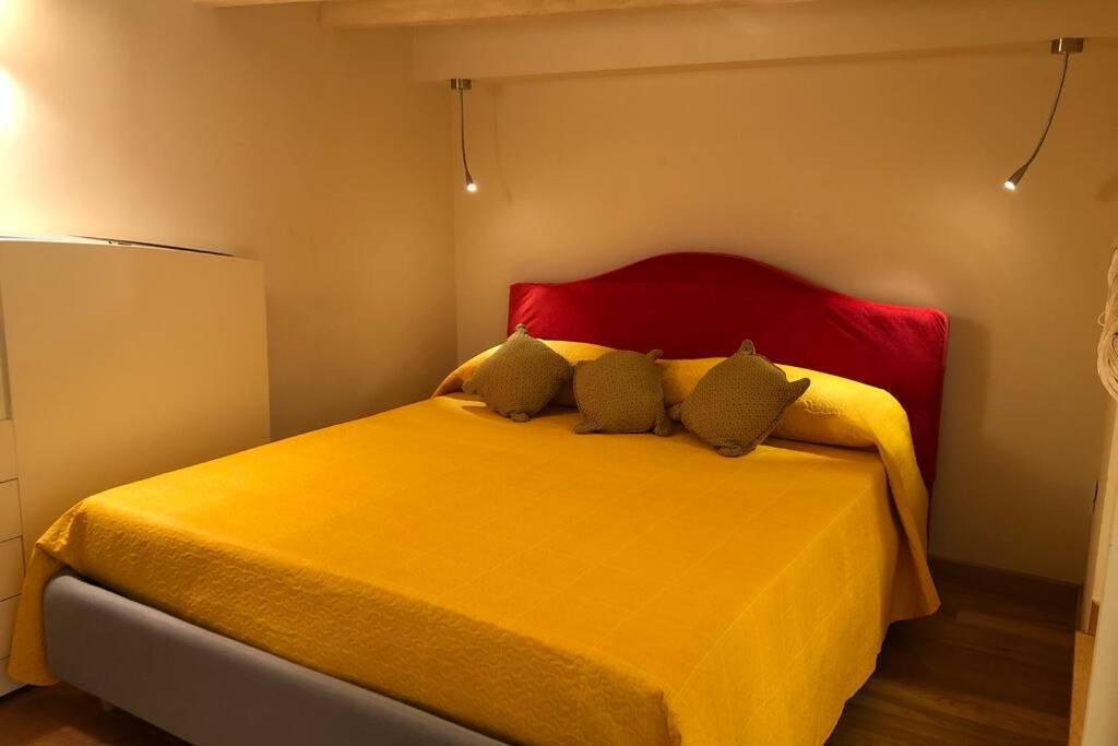 La Casina In Burlamacchi Milan Bagian luar foto